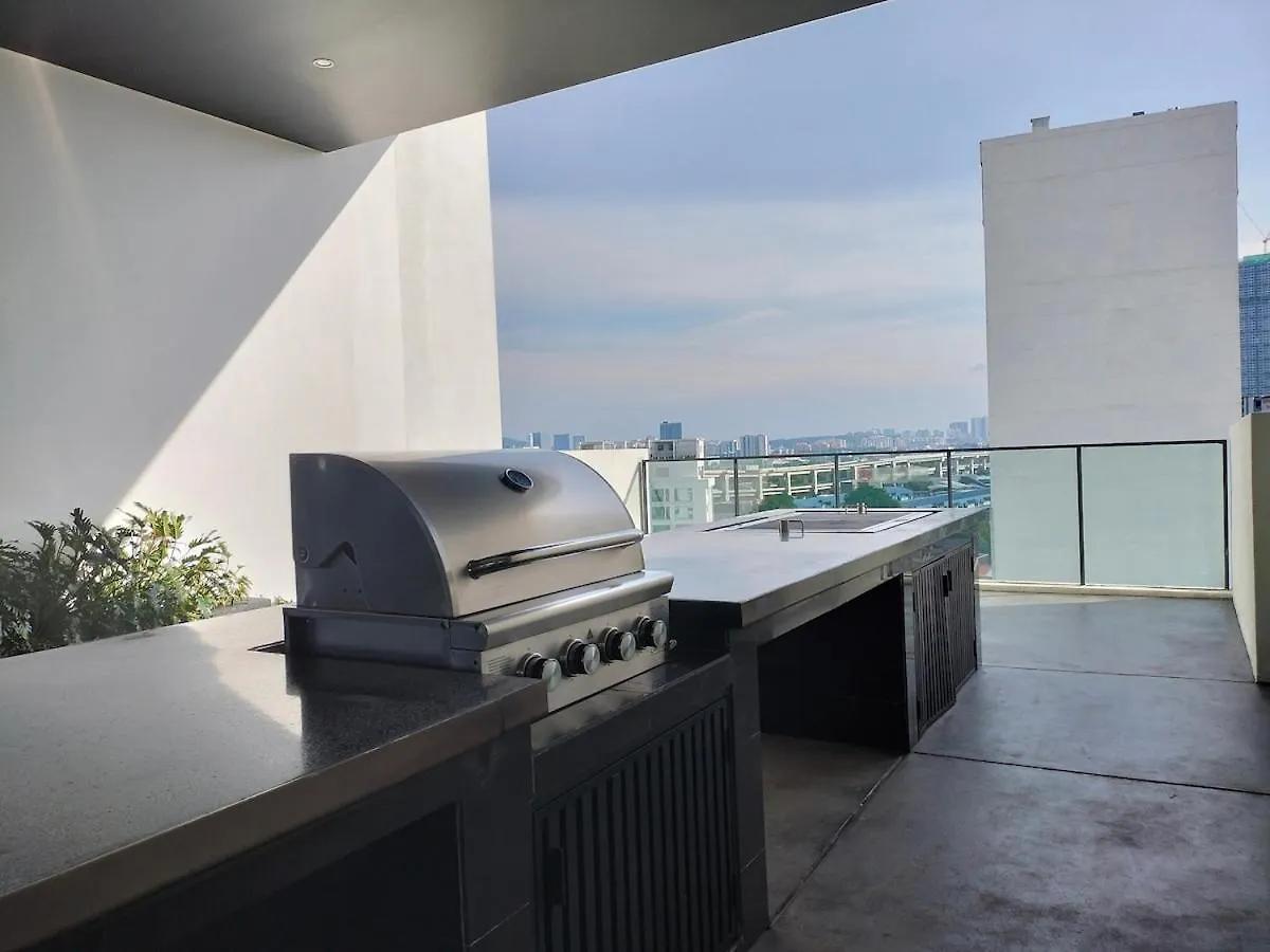 Continew Trx Corner With Dual Balconies & 2 Bedrooms Kuala Lumpur Malaysia